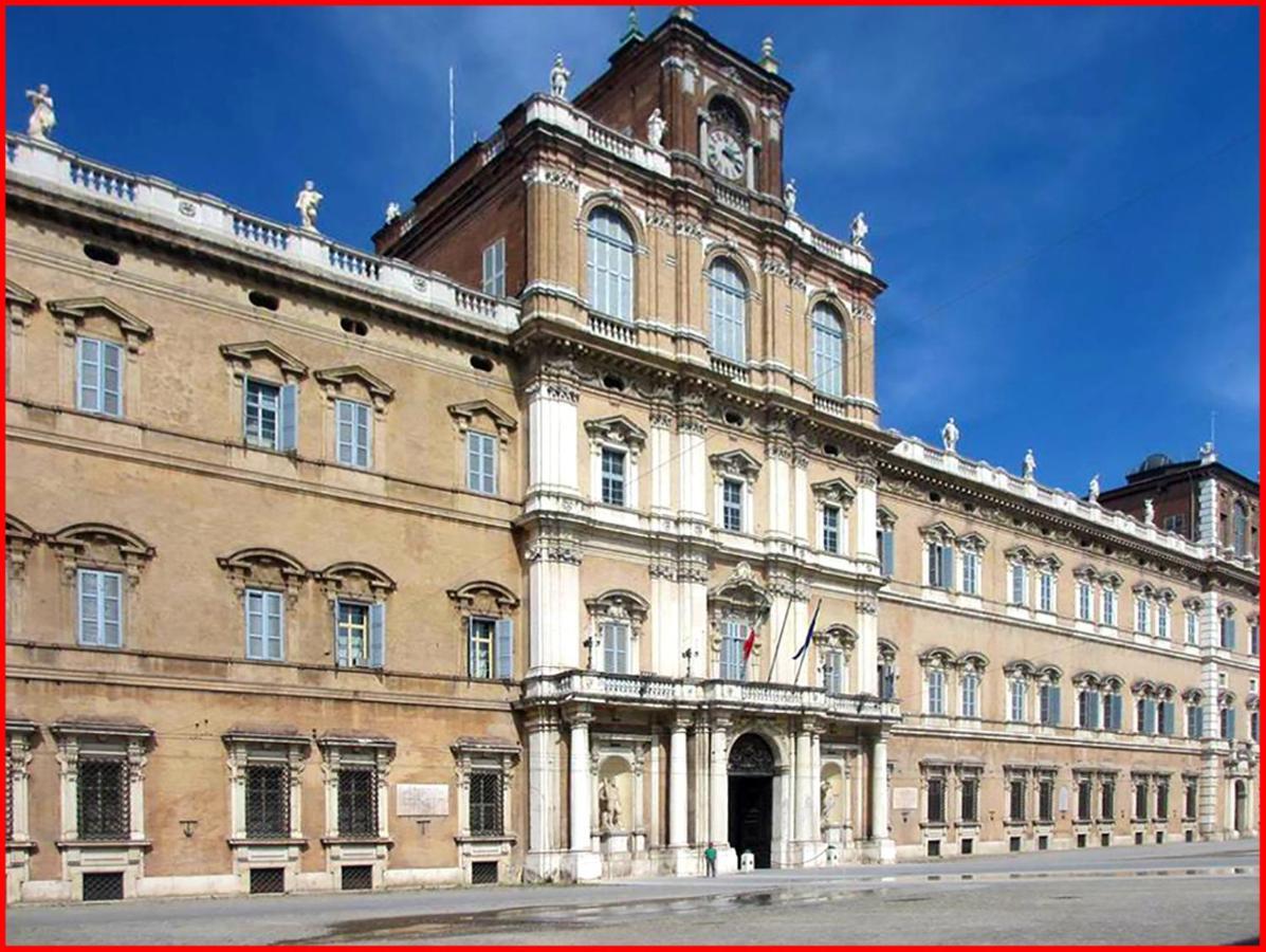 Empire - Casa Vacanze Modena Zewnętrze zdjęcie